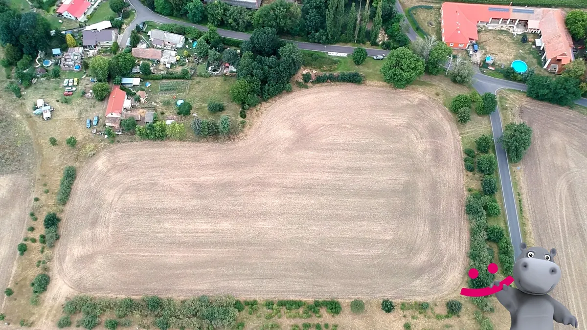 Prodej stavebního pozemku 10069 m²